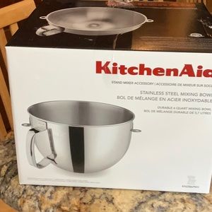 Brand New Kitchen Aid 6 Quart Stainless mix.bowl